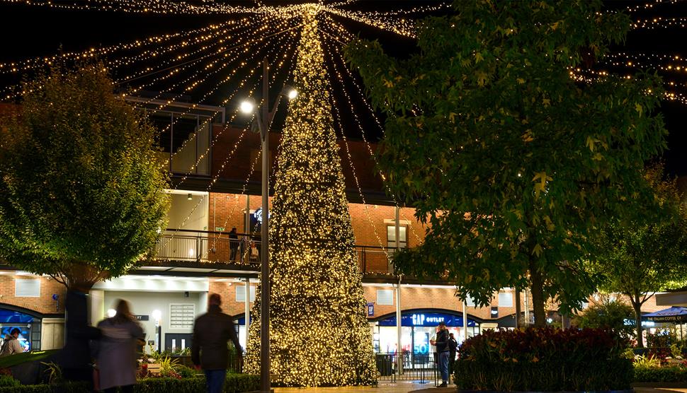 Winter Sounds: Local Musicians at Gunwharf Quays