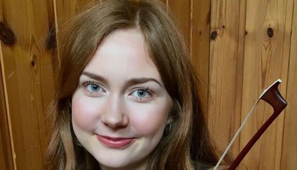 Romsey Abbey Lunchtime Recital by Helena Mole