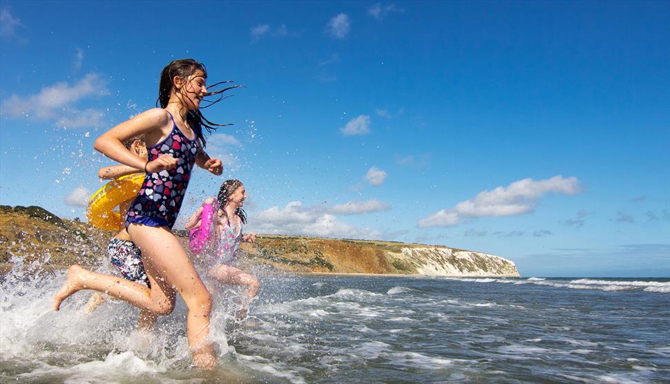 Scenic Solent Cruises on the Gosportferry: Ryde & Sandown Day Trip