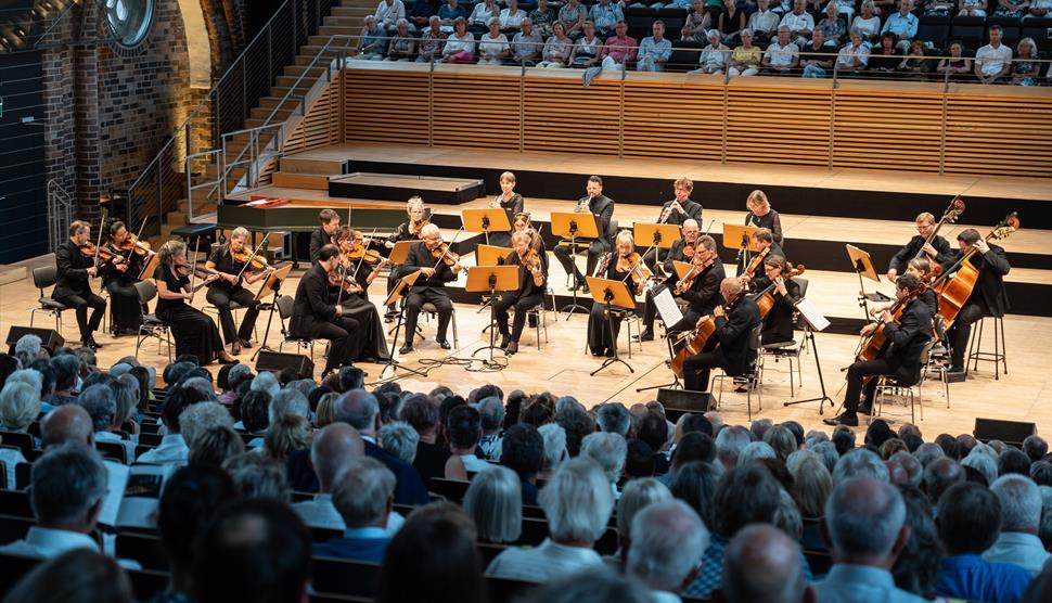 Academy of St Martin in the Fields at Winchester Cathedral