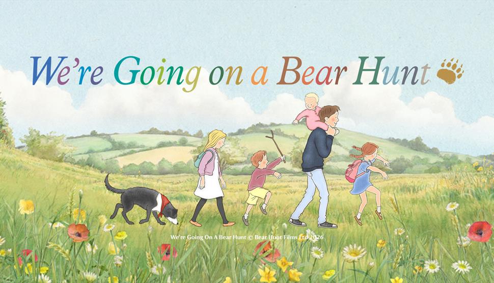 We're Going on a Bear Hunt front cover illustration.