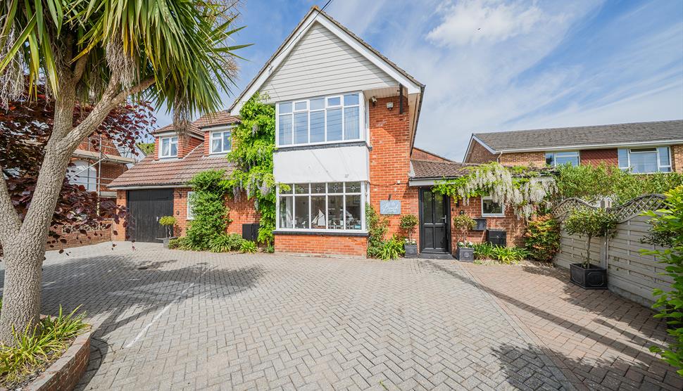 Beech Lodge - a New Forest Holiday Cottage