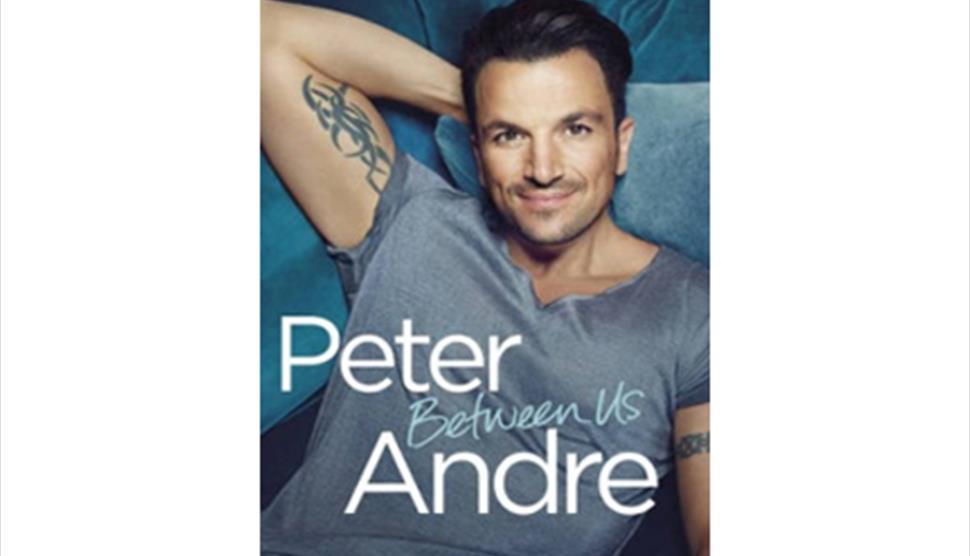 Peter Andre signing 'Between Us' at Portsmouth's WHSmith