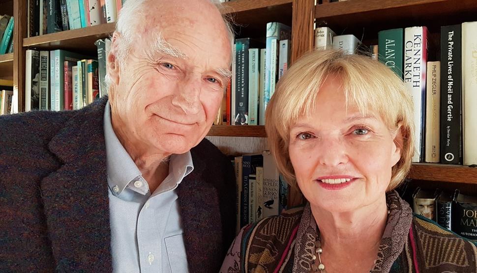 Peter Snow & Ann MacMillan - War Stories