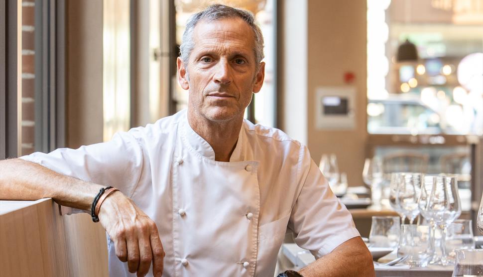 Guest Chef Series with Phil Howard at The Greyhound on the Test
