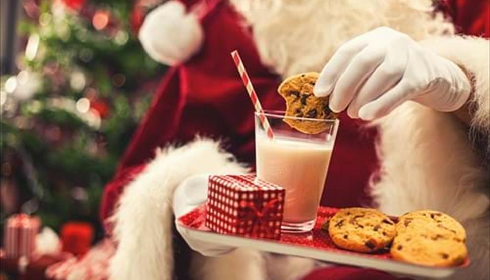 Lunch with Santa at Langstone Quays Resort