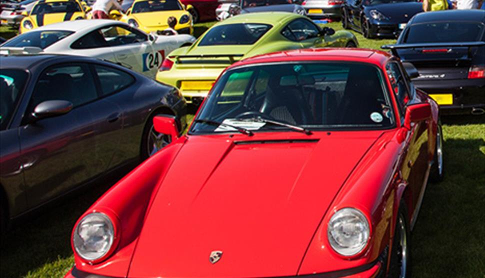 Simply Porsche at Beaulieu