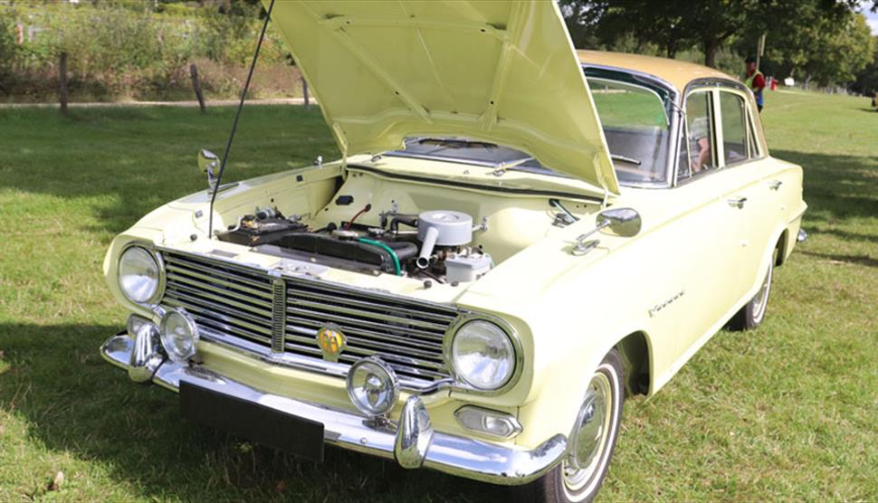 Simply Vauxhall at Beaulieu