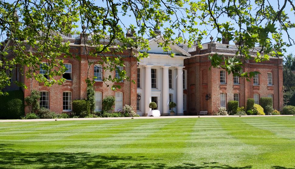 Avington Park - Open Air Theatre