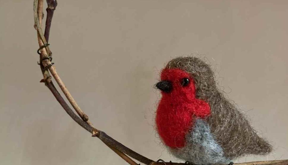 Needle Felt a Christmas Robin