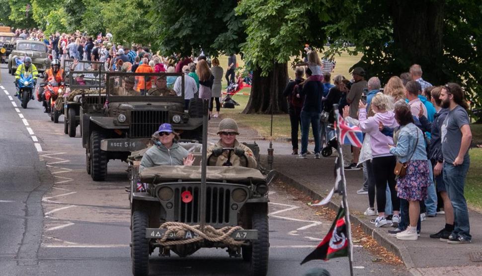 Drivers and riders cheered on my crowds in Alton.