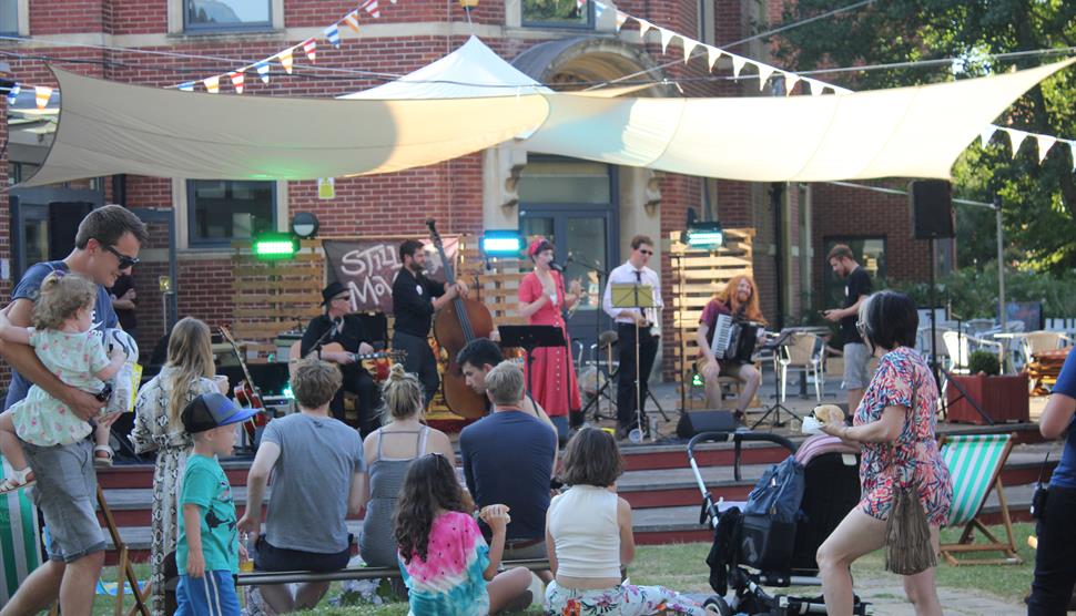 Summer Social: Sounds of Summer at The Point