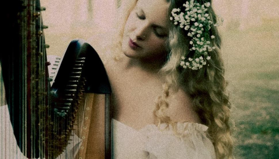 Photo credit: Sharon Matarazzo, Aperture and Interstice