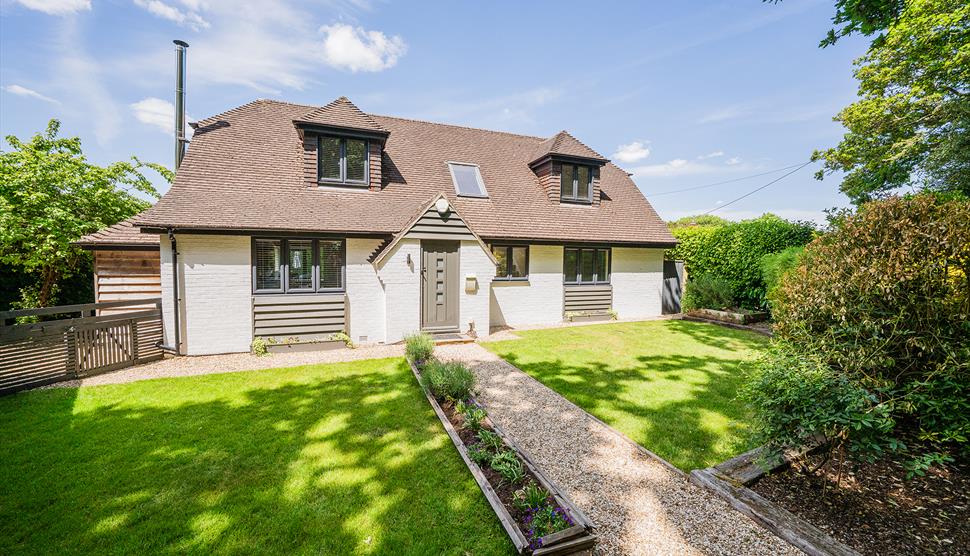 Exterior of Woodland Cottage - a New Forest Holiday Cottage