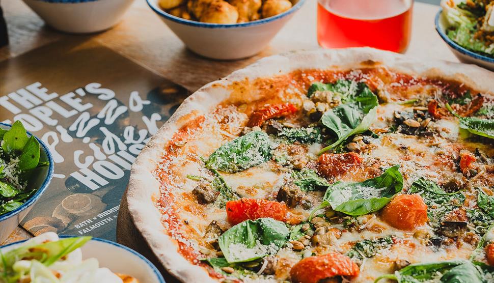 Pizza at The Stable Winchester