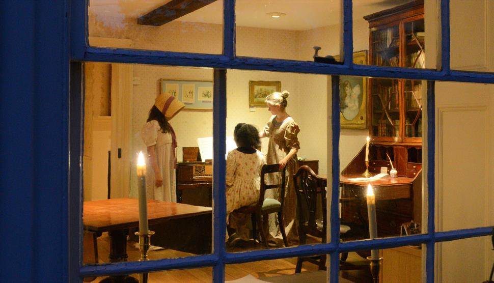 Jane Austen's House: Candlelight Tour