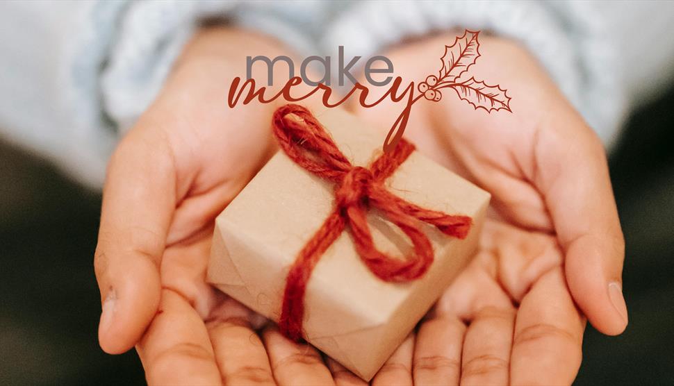 hands holding gift