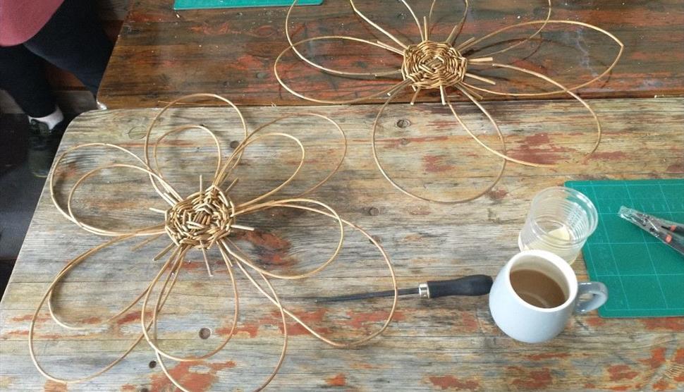 Willow Sunflower Workshop at Itchen Valley Country Park