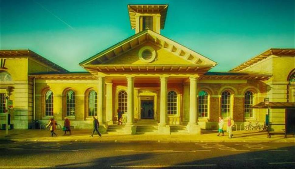 Loose Muse at Winchester Discovery Centre