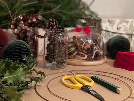 Christmas Wreath Workshop - Festive Foliage, dried citrus and textural touches