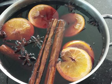 Mulled Wine Weekend at Gilbert White's House