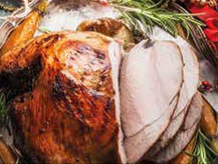 Christmas Supper with Miscellany Theatre Group at Sir Harold Hillier Gardens