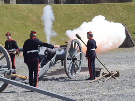 Witness the power and might of the 16-pounder at Fort Nelson