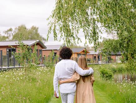 Couple walking through Green Hill Farm