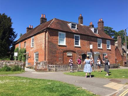 Chawton Village Walk with Jane Austen's House