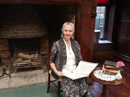 Austen Sisters at Gilbert White's House & Gardens