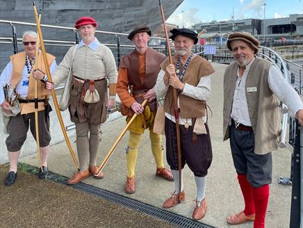 Meet the Tudors: Awesome Archers at The Mary Rose
