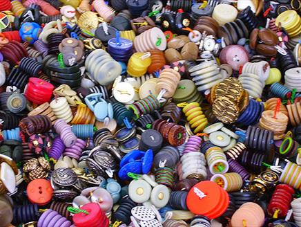 Button Family Pictures Workshop at Crafty Bug Cafe
