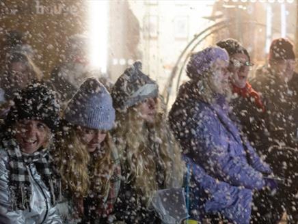 Carolling in the courtyard