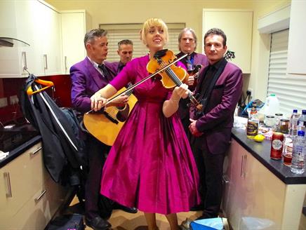 The Coal Porters, The Railway, Winchester