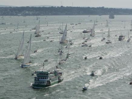 Scenic Solent Cruises: Cowes Day Trip