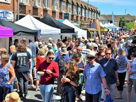 Highcliffe Food and Arts Festival