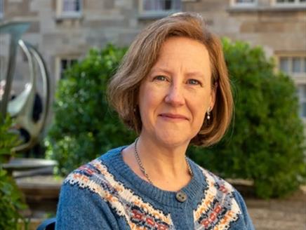 Dr Gillian Dow