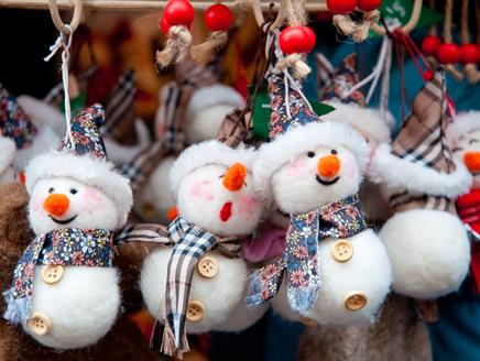 Fareham Town Centre Lights Switch On Indoor Christmas Market