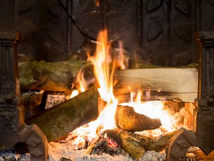 Fireside Poetry: Writing Women