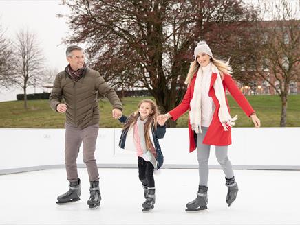 Complimentary Birthday and Valentine's Day Skating at Four Seasons Hotel Hampshire
