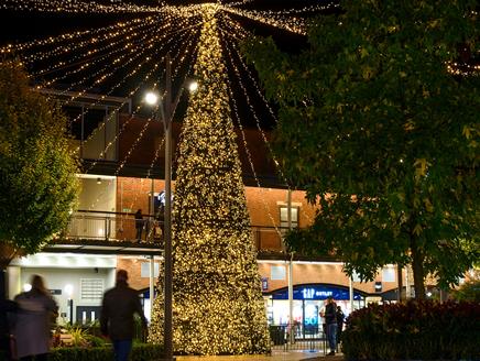 Winter Sounds: Local Musicians at Gunwharf Quays