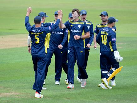 Hampshire v Lancashire at The Ageas Bowl