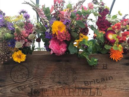 Hyde Flower Company Pick Your Own Bouquets