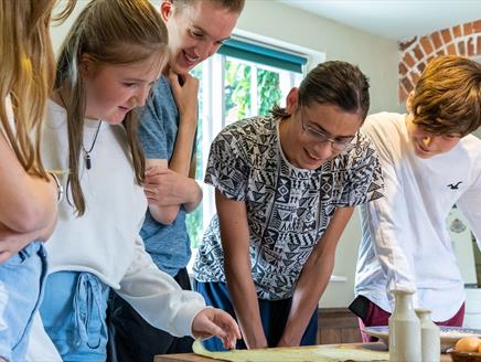 Poetry Workshop (age 11-16): Dream your way to the moon at Jane Austen's House
