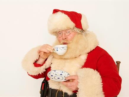 Dine with Santa at the Swan Centre, Eastleigh