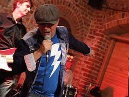 Laurie McVay & The High Rollers at the Platform Tavern