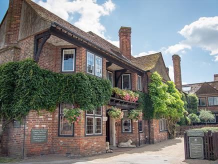 Montagu Arms Hotel, New Forest