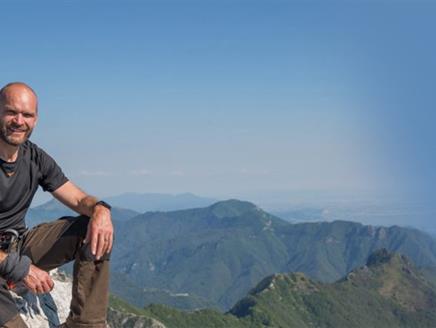 World War II's Great Escapes – The Freedom Trails with Monty Halls