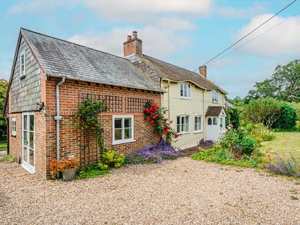 Moonfleet Cottage
