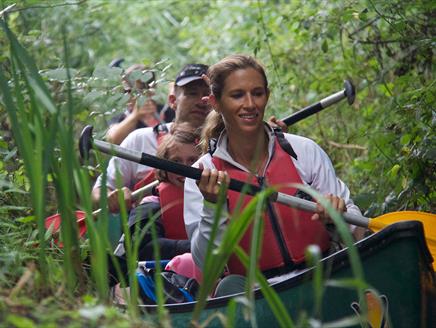 Mother's Day Paddle to the Pub with New Forest Activities
